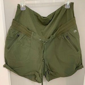 Gap Active Maternity Shorts